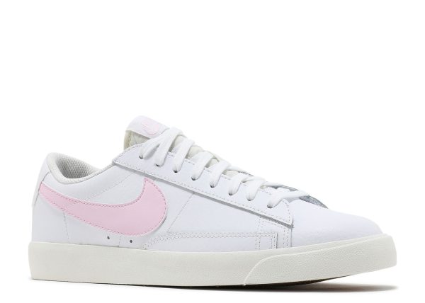 Blazer Low 'Pink Foam'