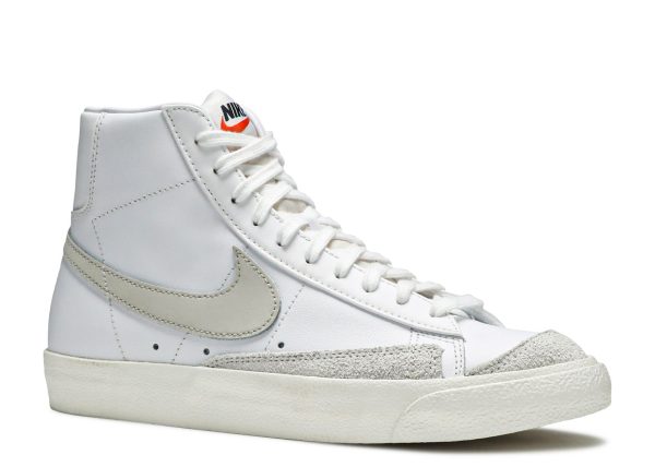 Blazer Mid 77 'Light Bone'