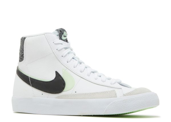 Blazer Mid '77 SE GS 'Double Swoosh - White Vapor Green'