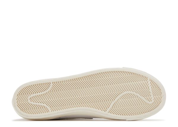 Blazer Mid 'Tunnel Walk'