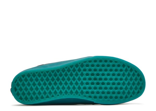 C2H4 x Mountain Edition 'Nightwalker'