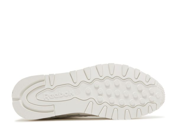 Classic Leather 'Chalk Alabaster'