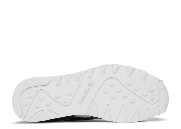 Classic Nylon 'Black White' 2018