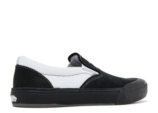 Dakota Roche  x BMX Slip-On 'Black White'