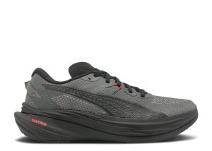 Deviate Nitro 3 'Grey Red'