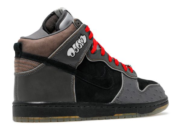 Dunk High SB Premium 'MF Doom'