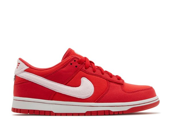 Dunk Low GS 'Valentine's Day 2024'