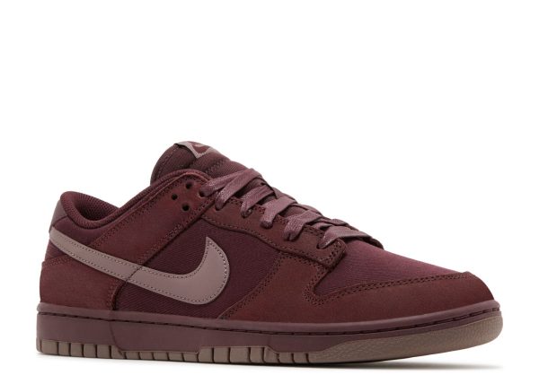 Dunk Low Premium 'Burgundy Crush'
