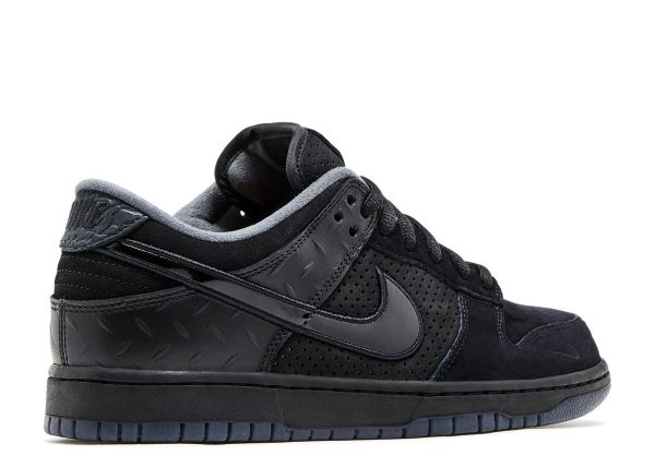 Dunk Low ‘What the Duck - University of Oregon Alternate’ PE