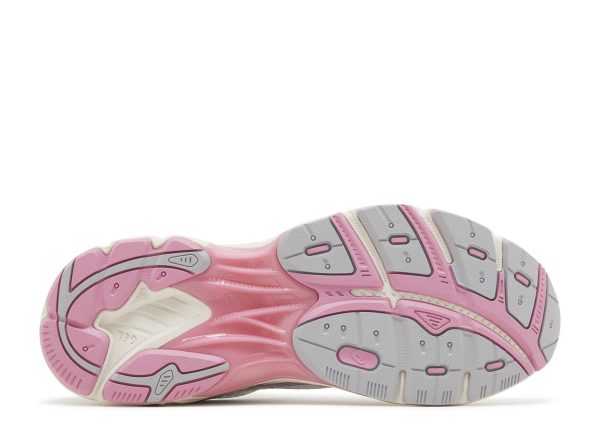 GT 2160 'White Sweet Pink'