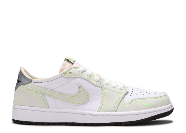 Jordan 1 Low OG 'Ghost Green'