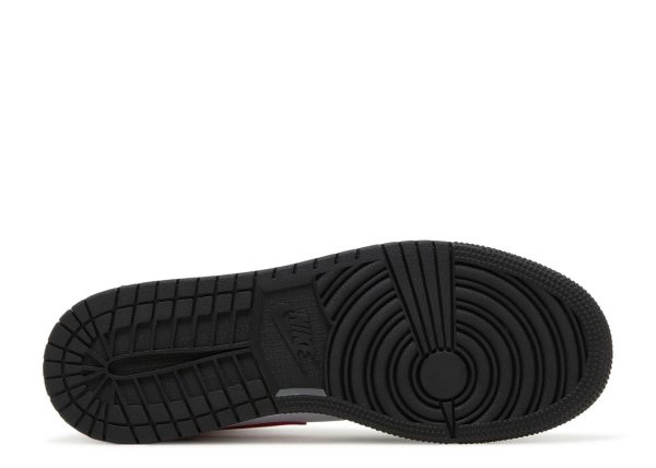 Jordan 1 Mid GS 'Black Fire Red'