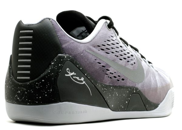 Kobe 9 EM Premium 'Metallic Silver'