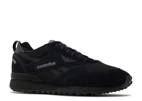 LX 2200 'Triple Black'