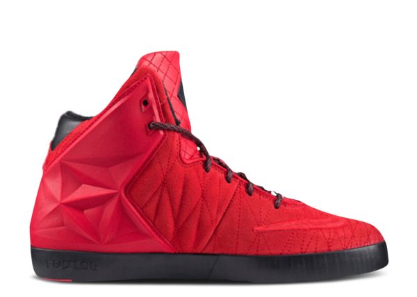 LeBron 11 NSW Lifestyle