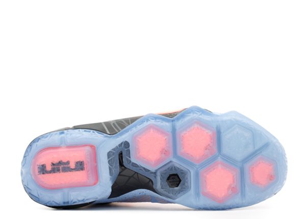 LeBron 12 'Easter'
