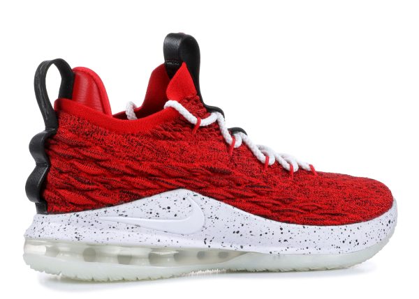 LeBron 15 Low 'University Red'