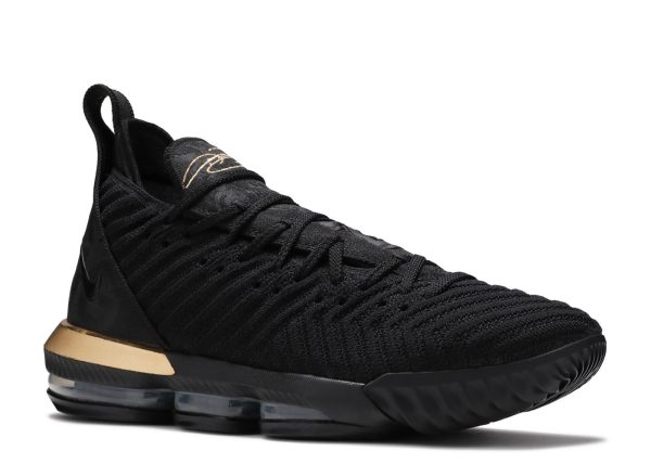 LeBron 16 EP 'I'm King'