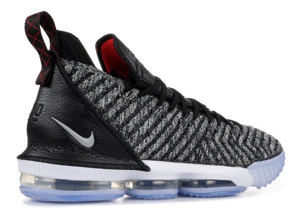 LeBron 16 'Oreo'
