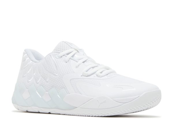 MB.01 Lo 'Team Colors - Triple White'
