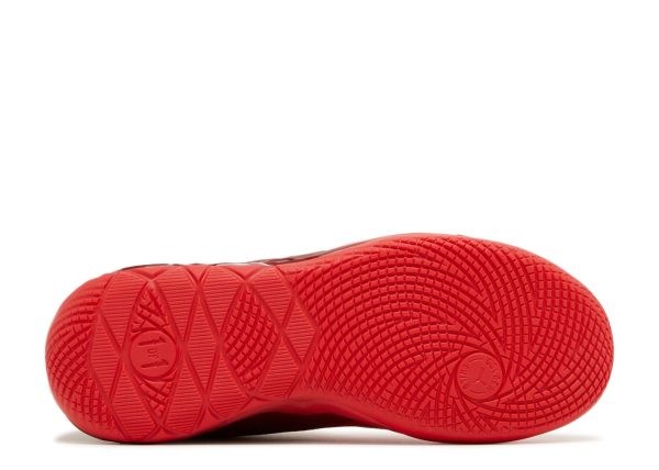 MB.01 'Team Colors - Intense Red'