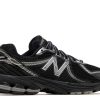 New Balance 860v2 'Black Grey'