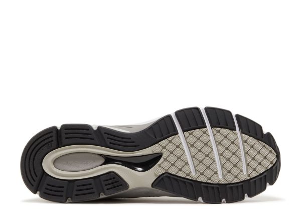 New Balance 990v4 Made in USA 'Grey Silver'