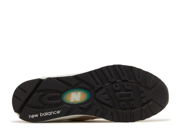 New Balance Kith x 990v2 Made in USA 'Tan'