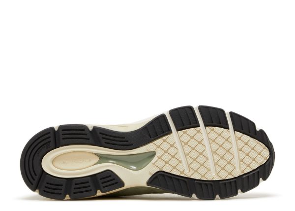 New Balance Teddy Santis x 990v4 Made in USA 'Olive Incense'