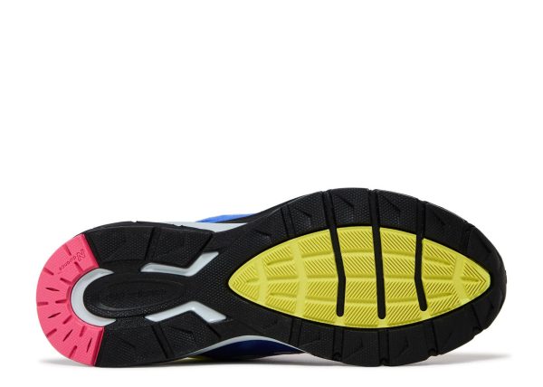 New Balance size? x 990v5 Made in USA 'Corner Store'