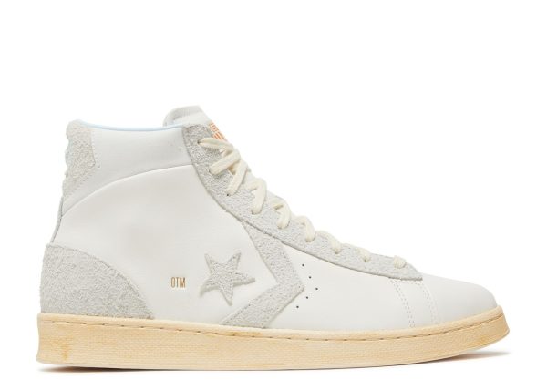 P.J. Tucker x Pro Leather High 'Vintage White'