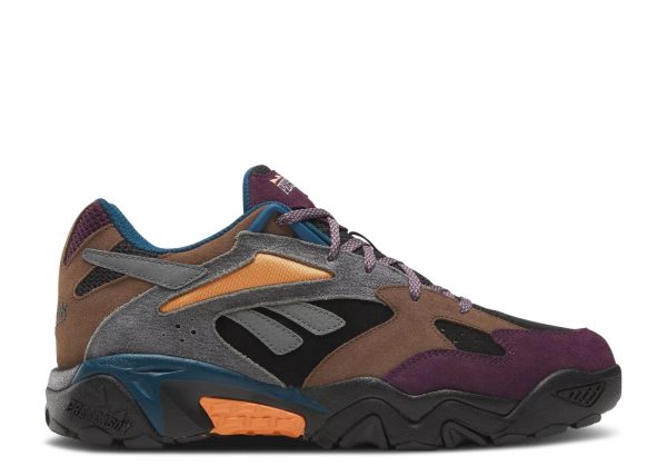 Preseason 94 Low 'Utility Brown Night Black'
