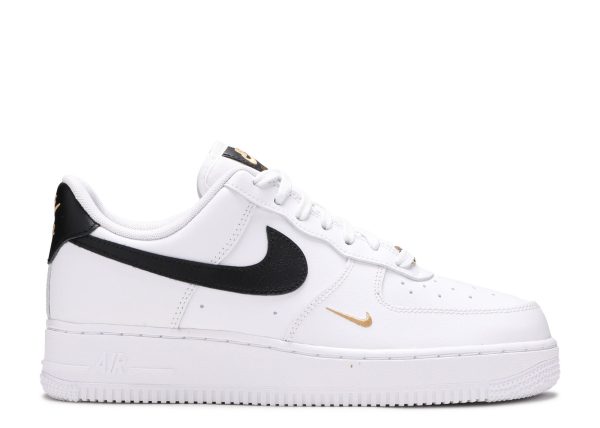 Wmns Air Force 1 '07 Essential 'White Black'