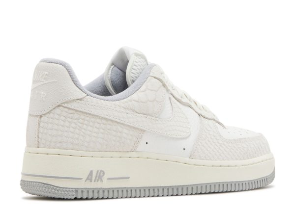 Wmns Air Force 1 '07 'White Python'