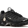Wmns Air Max Plus 'Black Metallic Silver'