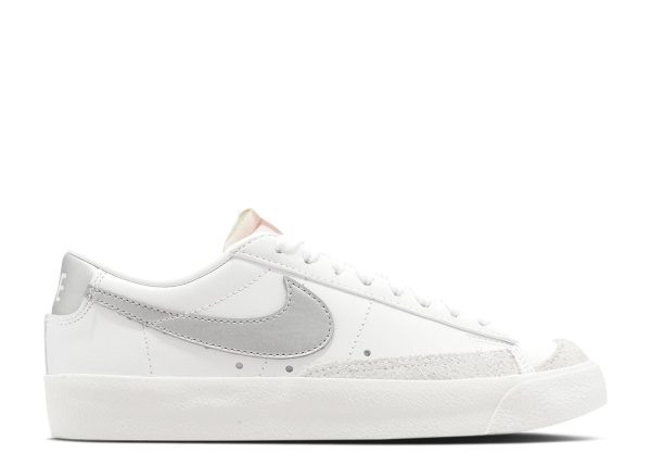 Wmns Blazer Low '77 'White Metallic Silver'