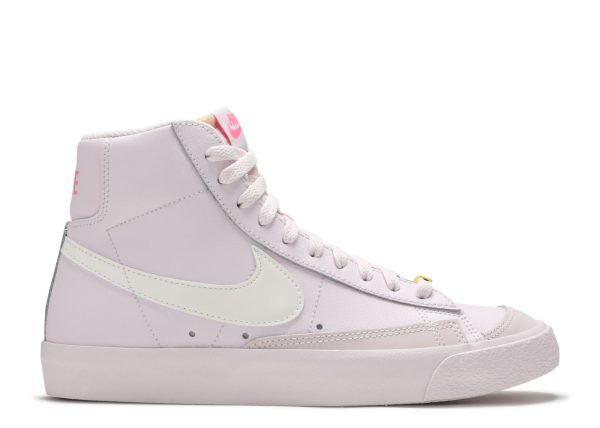 Wmns Blazer Mid 77 'Digital Pink'