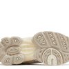 Wmns Gel Nimbus 9 'Cream Mineral Beige'