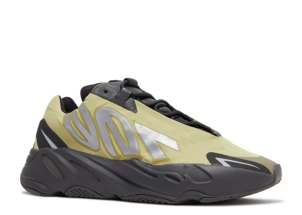 Yeezy Boost 700 MNVN 'Resin'